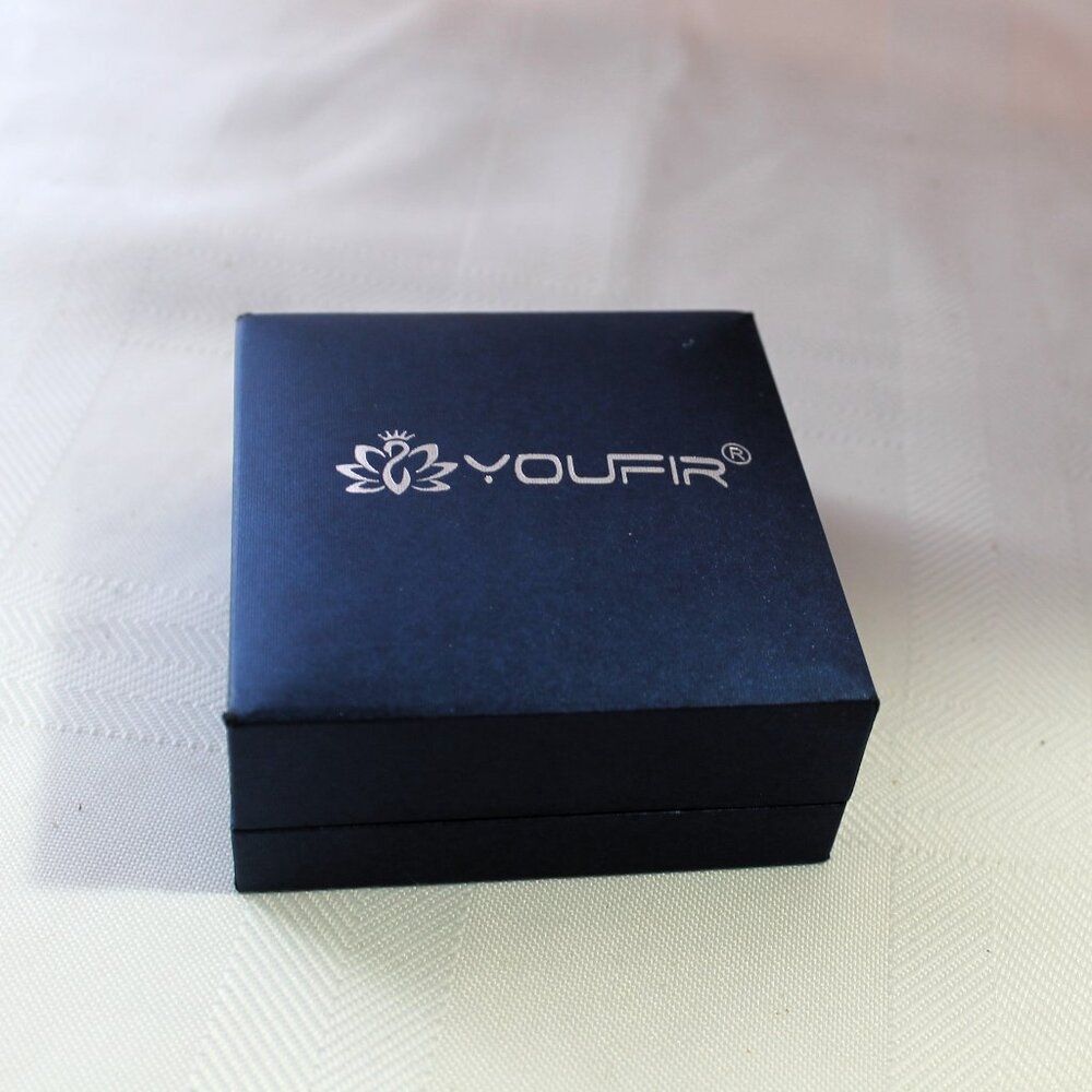 Youfir Austrian Crystal Emerald Green Stretch Bracelet, NIB - Picture 3 of 9